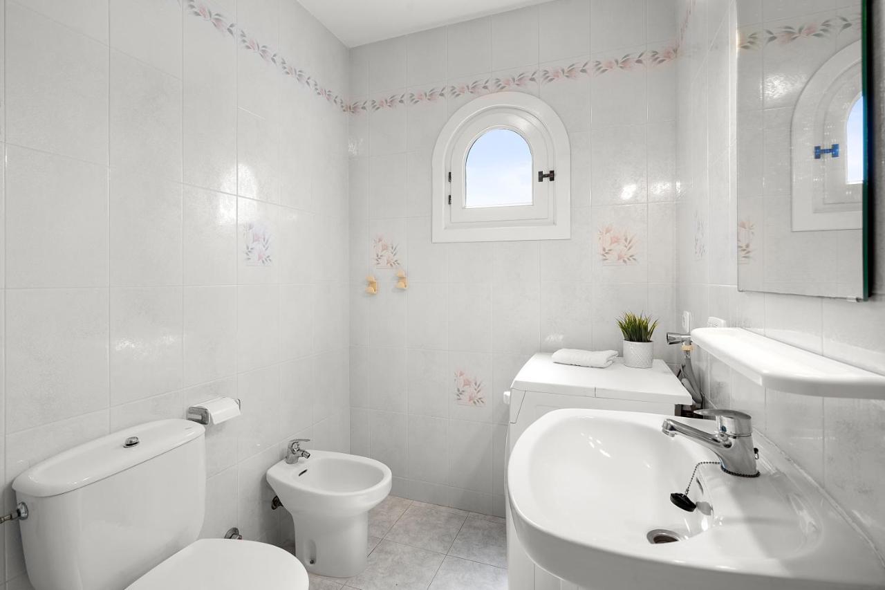 Villa Las Marinas - 3, Con Piscina Privada Y A 5 Minutos De La Playa بونتا غروسا المظهر الخارجي الصورة